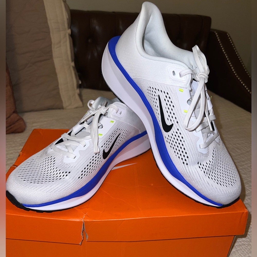 NIB Nike Quest 6 Sneakers